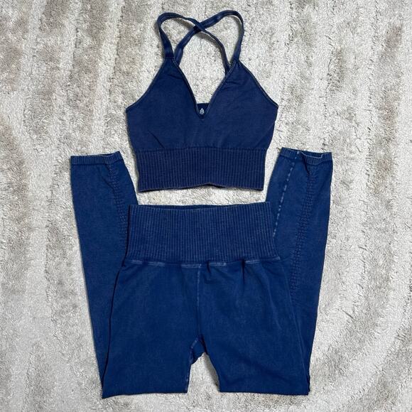 FP Movement Good Karma Top And Legging Set - Picture 2 of 9